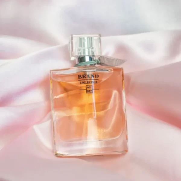 Perfume Feminino   Brand Collection 25ml N° 012/ 806 - Imagem 3